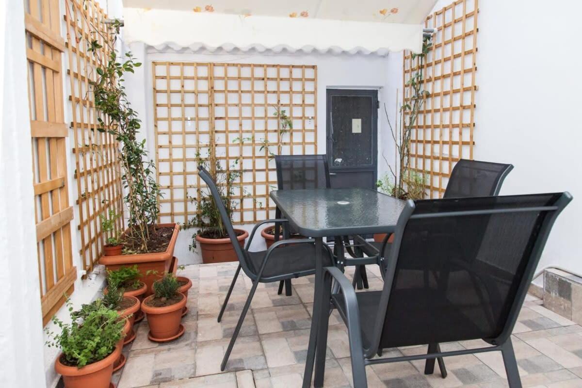 Beautiful New Apartment In Petralona Αθήνα Εξωτερικό φωτογραφία