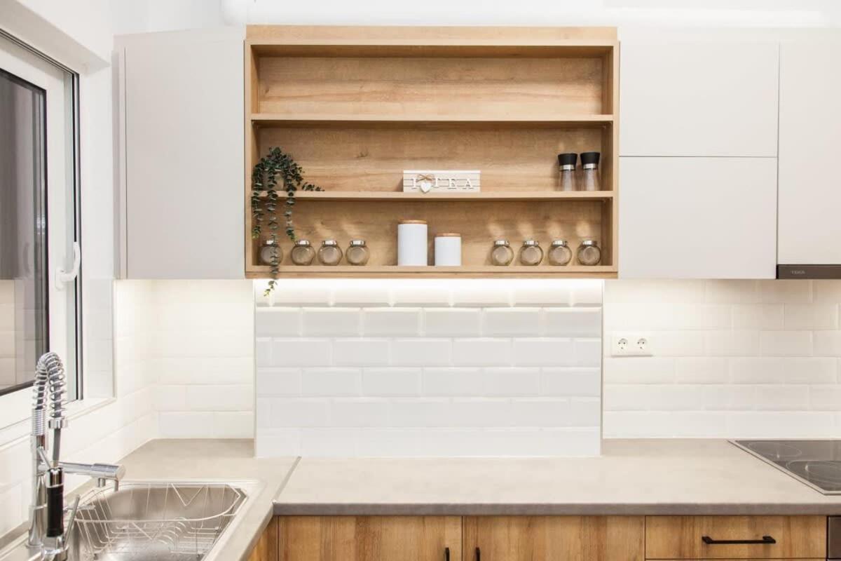 Beautiful New Apartment In Petralona Αθήνα Εξωτερικό φωτογραφία